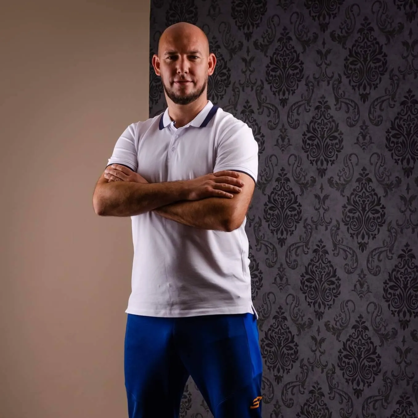Masážny stôl pripravený na masáž u klienta doma